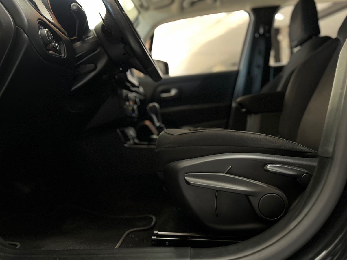 Jeep Renegade 1.8 Sport At Plus - imagen 17