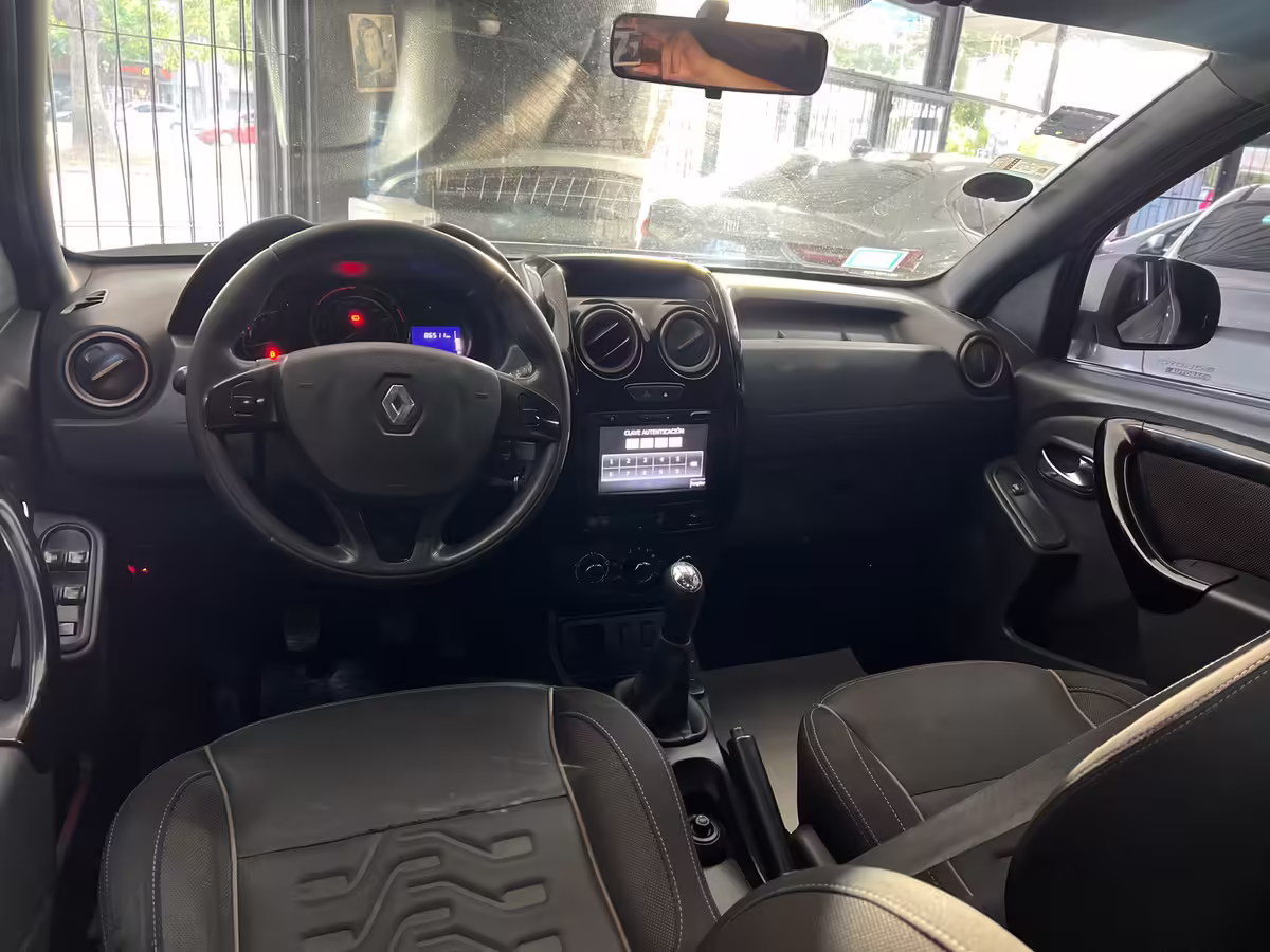 Renault Duster 1.6 Ph2 4×2 Privilege 110cv - imagen 16