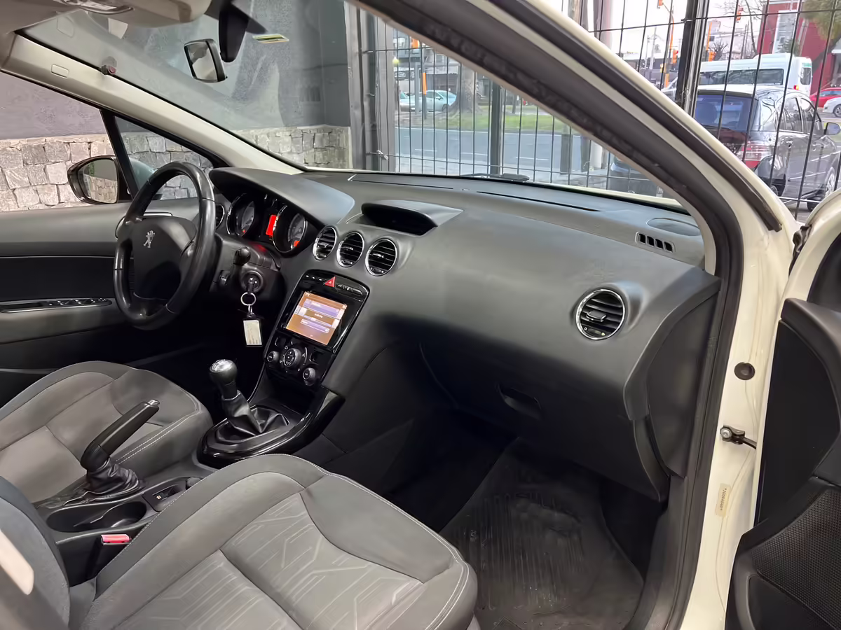 Peugeot 308 1.6 Allure Impecable - imagen 25