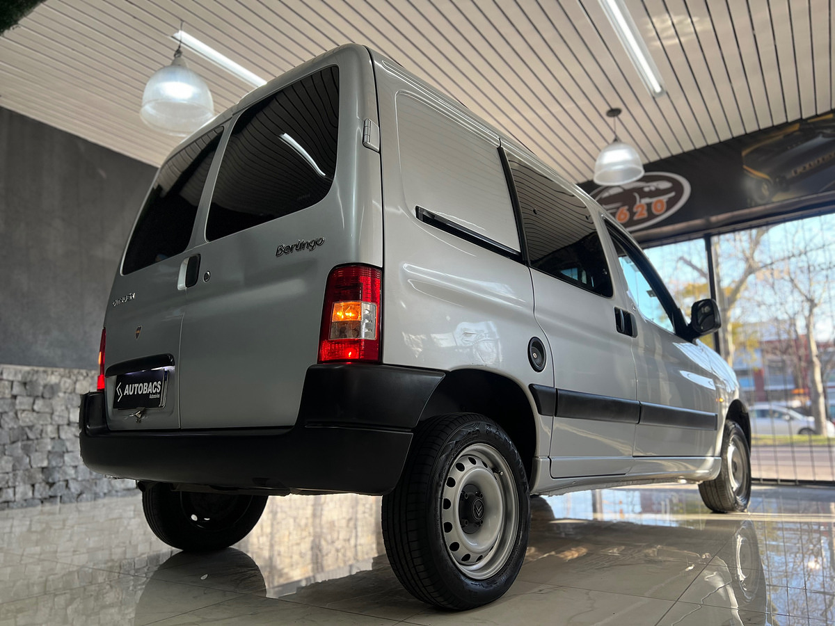 Citroën Berlingo Furgon 1.6 Hdi 92 Bussines Mixto - imagen 19