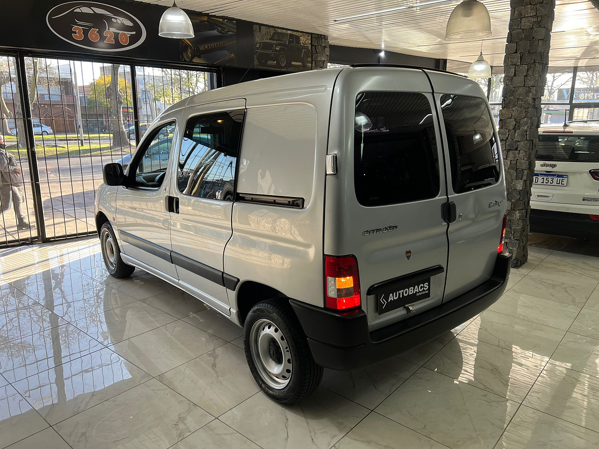 Citroën Berlingo Furgon 1.6 Hdi 92 Bussines Mixto - imagen 17