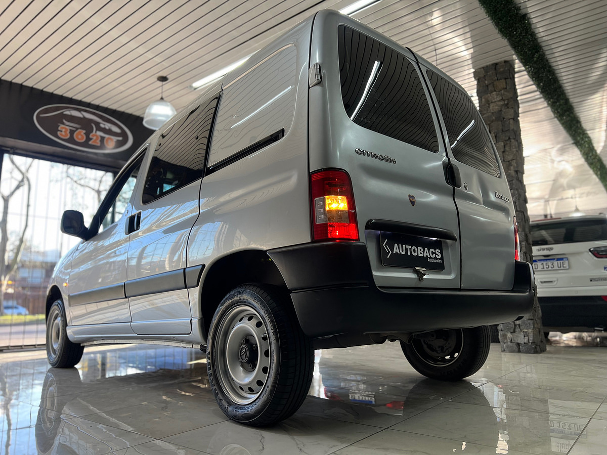 Citroën Berlingo Furgon 1.6 Hdi 92 Bussines Mixto - imagen 18