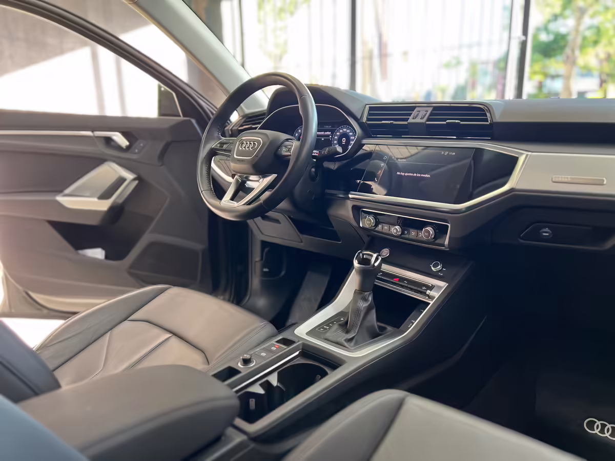 Audi Q3 1.4 Tfsi Stronic 150 Cv - imagen 17