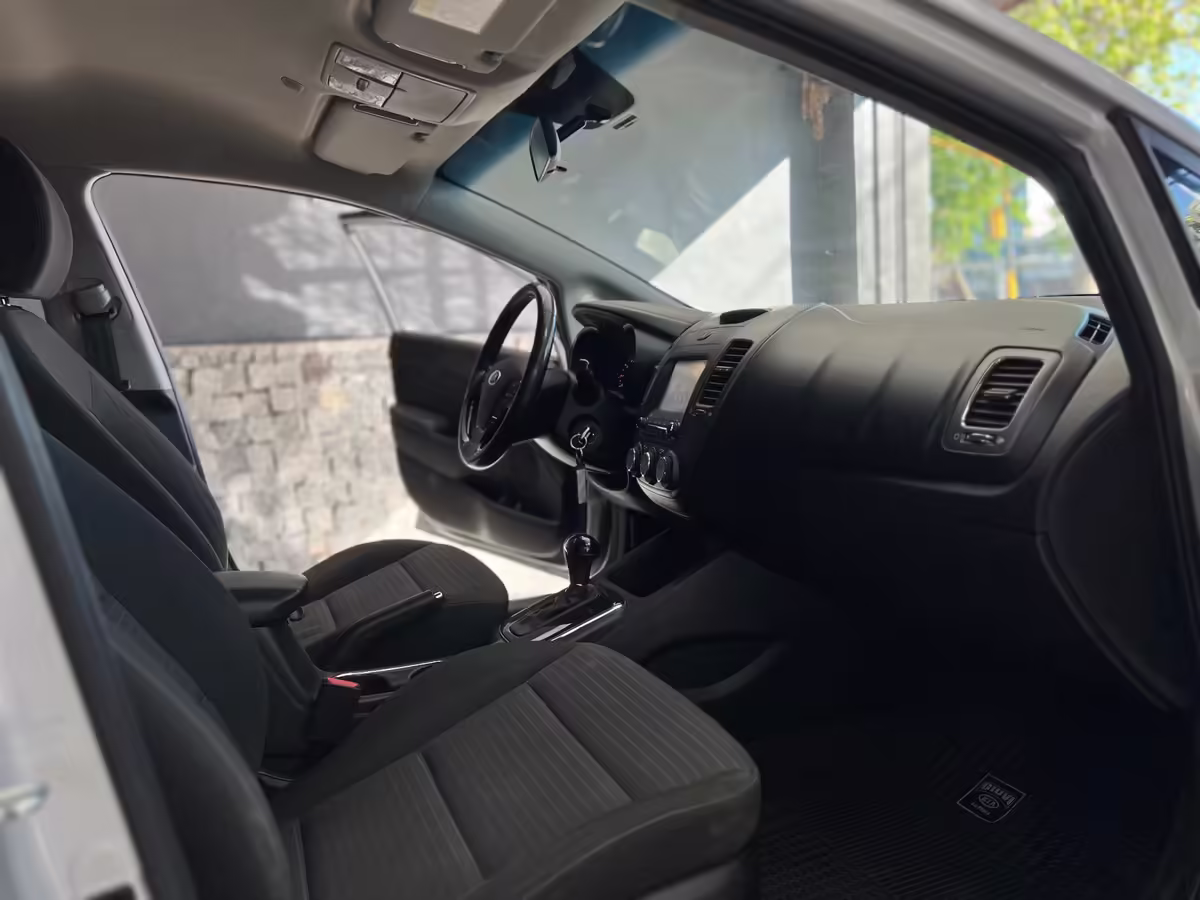 Kia Cerato 1.6 Ex At6 - imagen 19