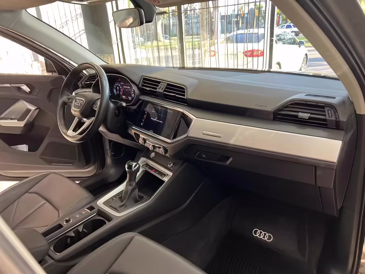 Audi Q3 1.4 Tfsi Stronic 150 Cv - imagen 11