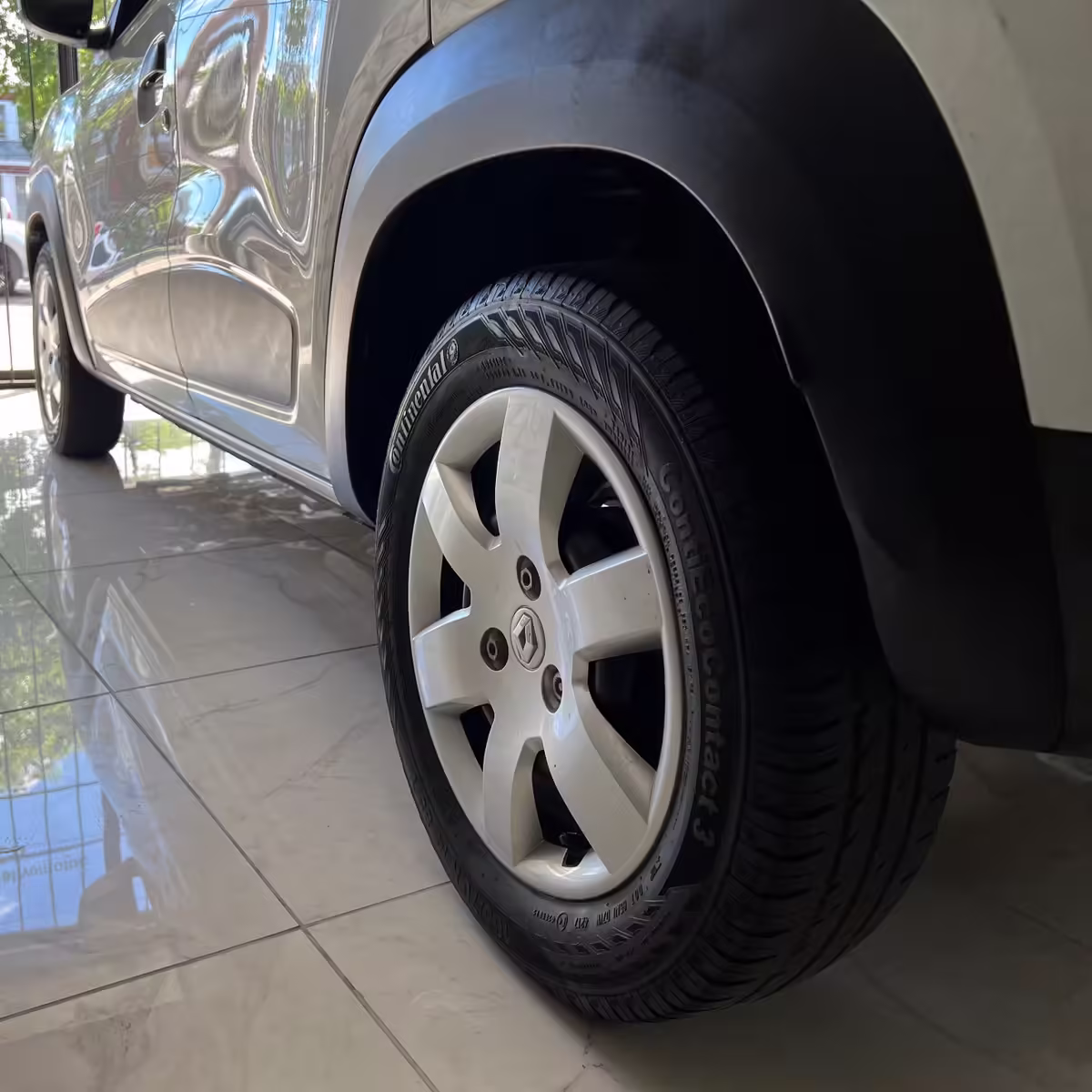 Renault Kwid 1.0 Sce 66cv Zen - imagen 2