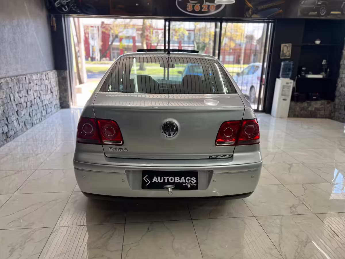 Volkswagen Bora 2.0 Trendline 115cv - imagen 9