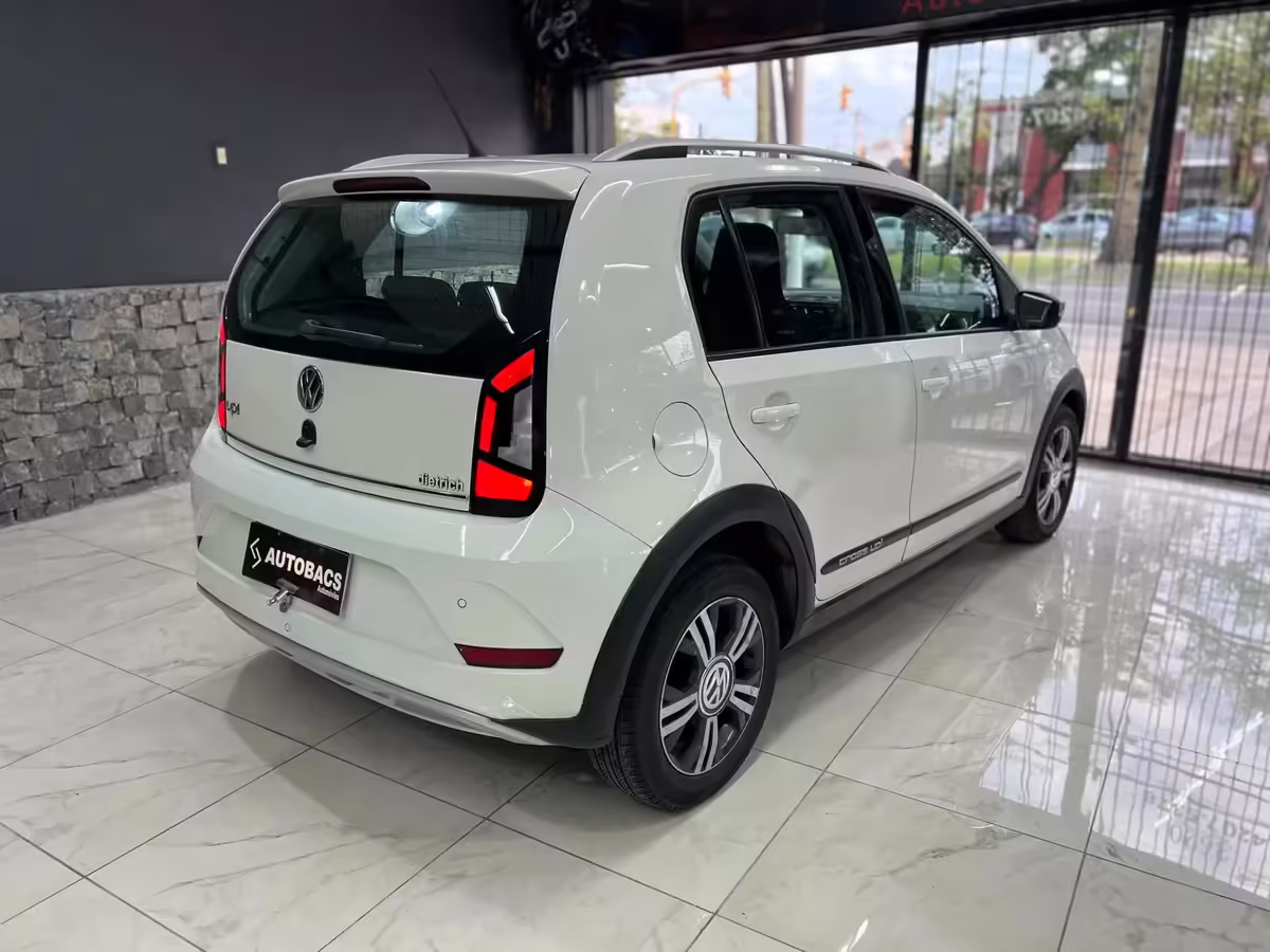 Volkswagen Up! 1.0 Cross Up! - imagen 6