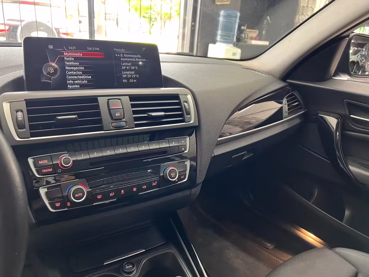 Bmw Serie 2 2.0 220i Sport Line 184cv - imagen 24