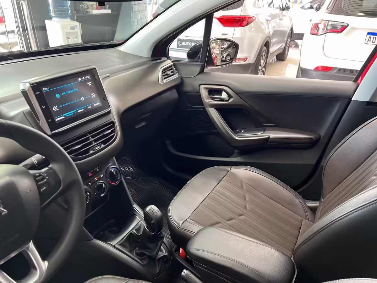 Peugeot 2008 1.6 Crossway - imagen 13