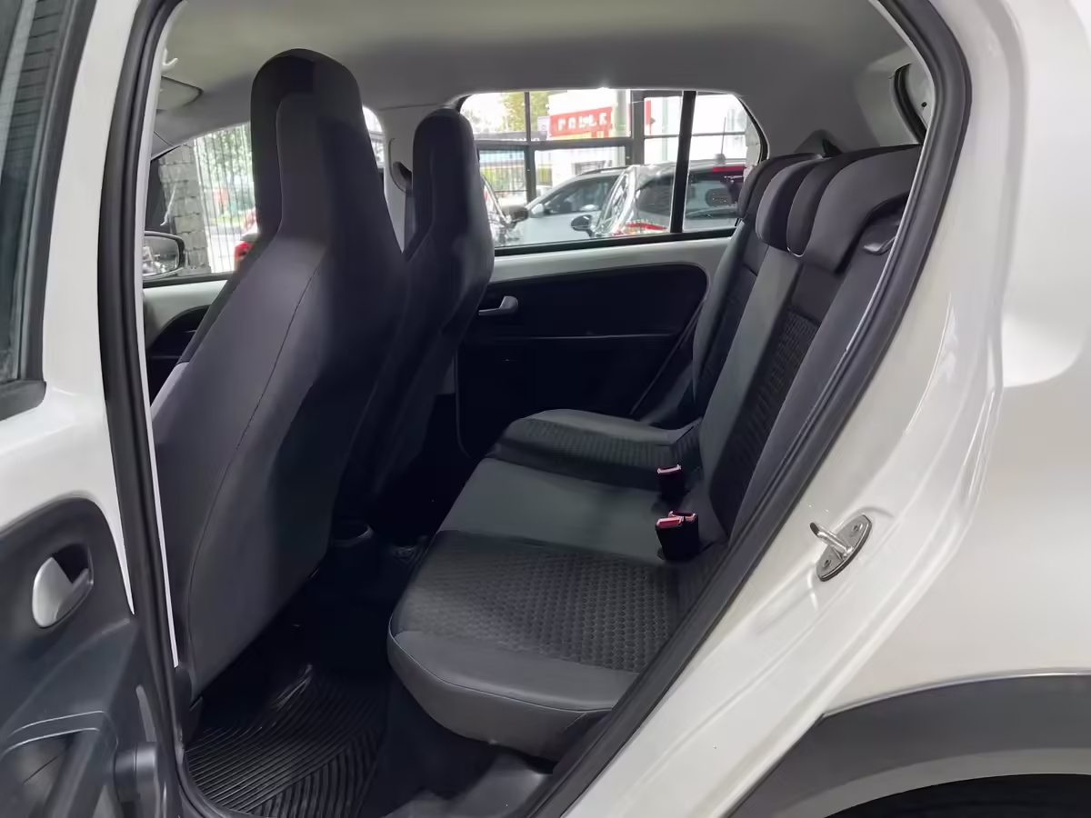 Volkswagen Up! 1.0 Cross Up! - imagen 7