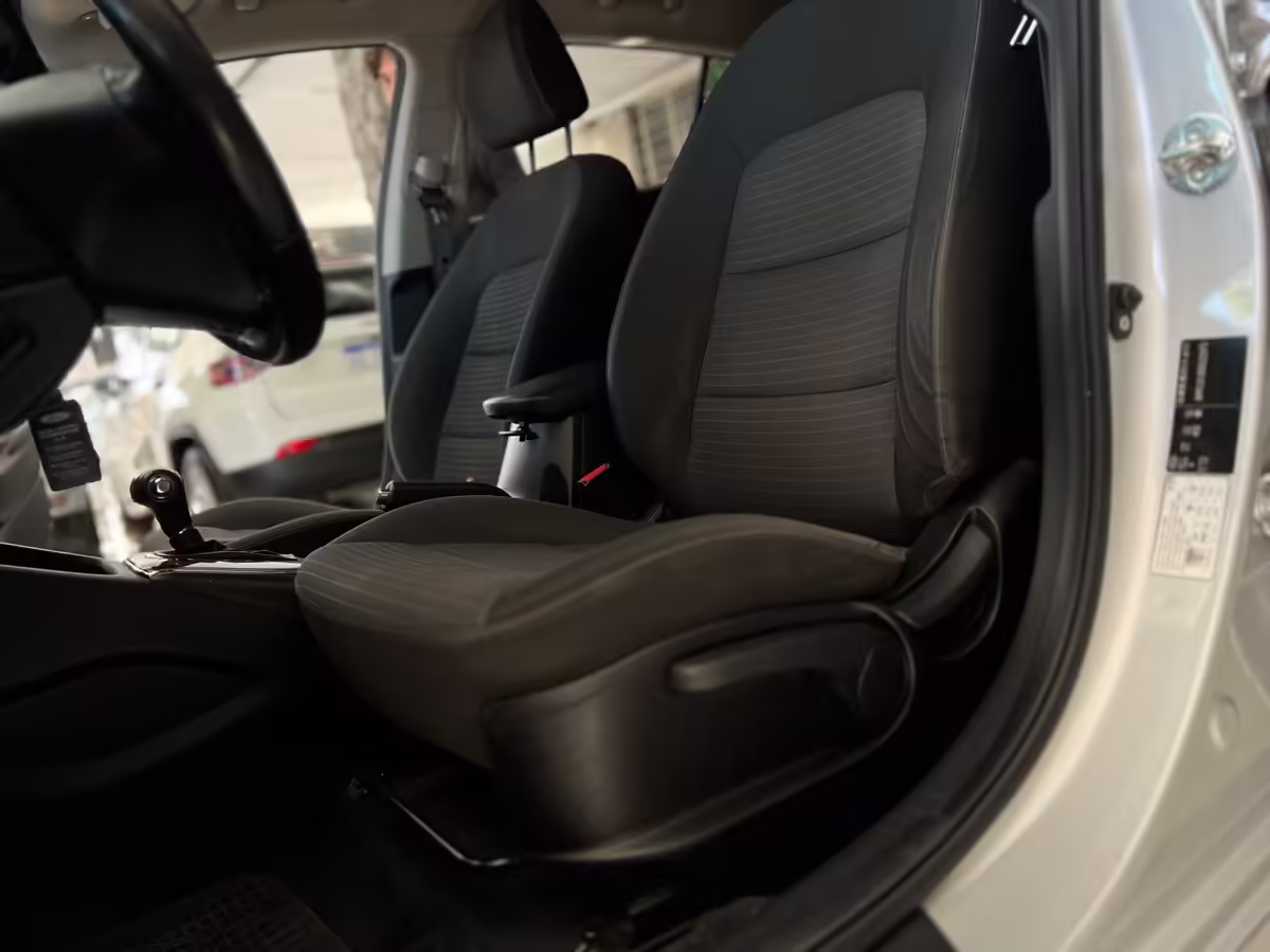 Kia Cerato 1.6 Ex At6 - imagen 16