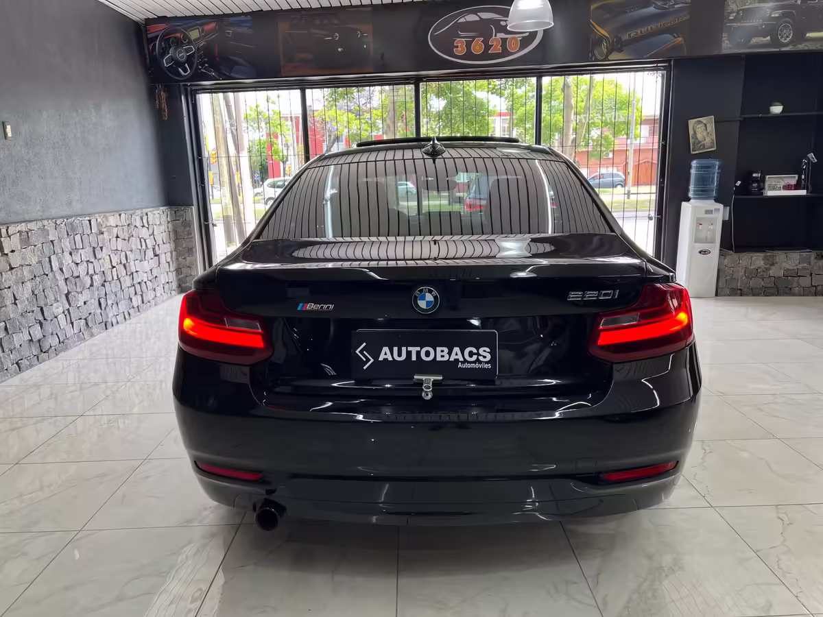 Bmw Serie 2 2.0 220i Sport Line 184cv - imagen 14