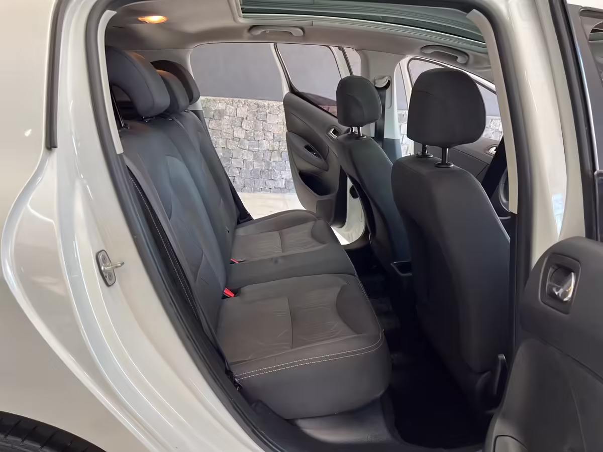 Peugeot 308 1.6 Allure - imagen 15