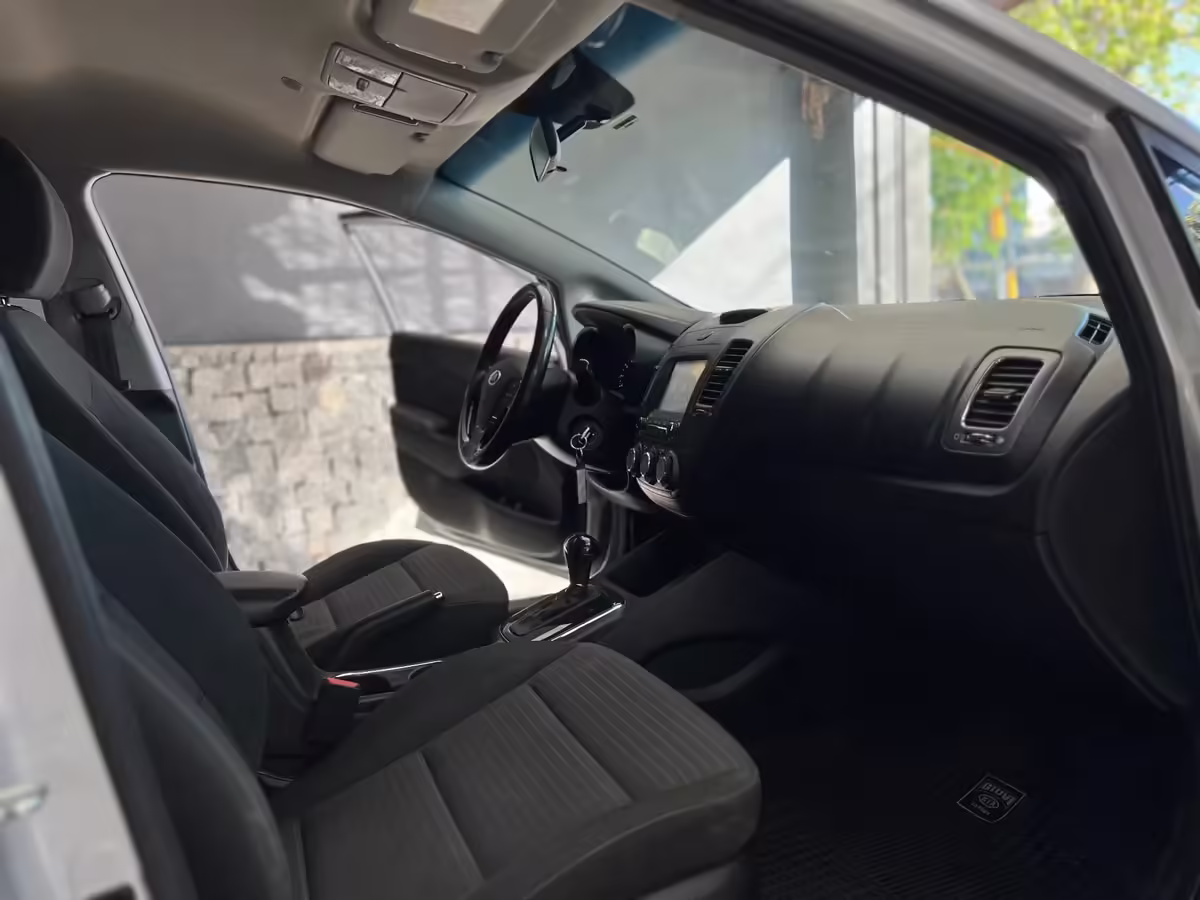 Kia Cerato 1.6 Ex At6 - imagen 4