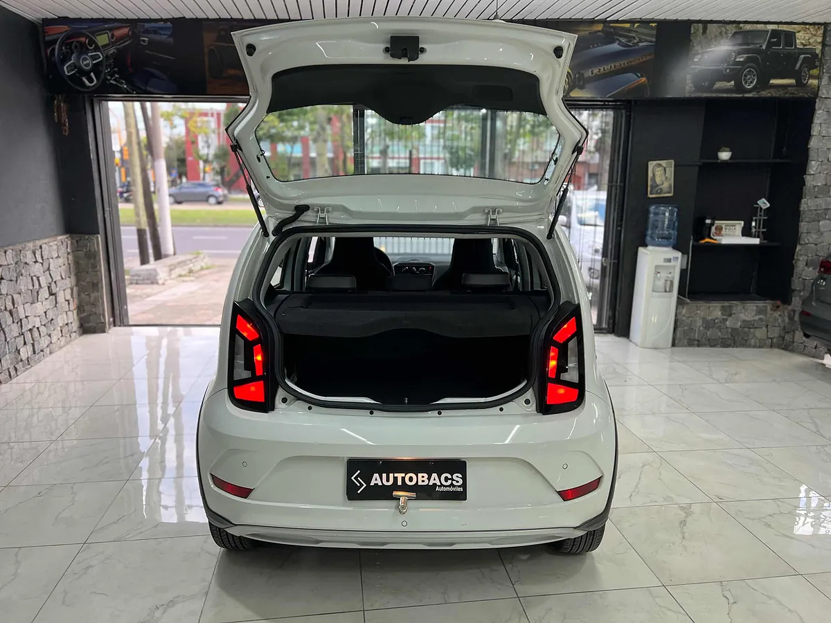 Volkswagen Up! 1.0 Cross Up! - imagen 17