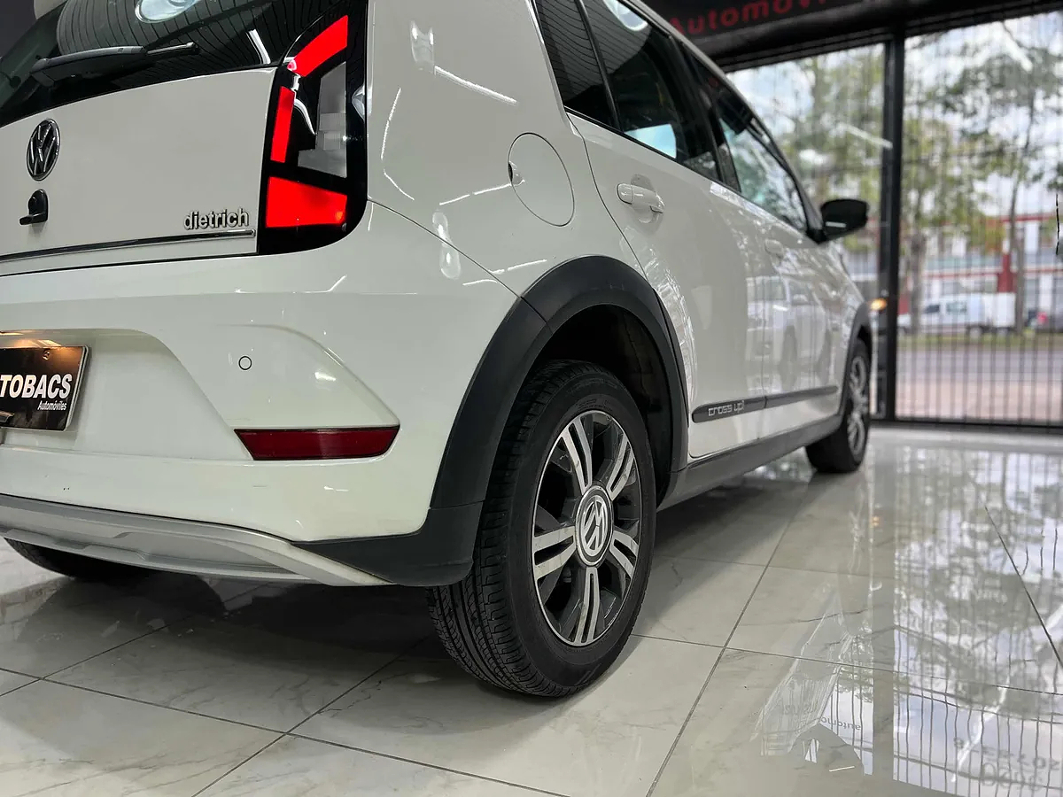 Volkswagen Up! 1.0 Cross Up! - imagen 11