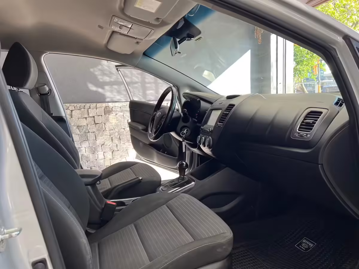 Kia Cerato 1.6 Ex At6 - imagen 9