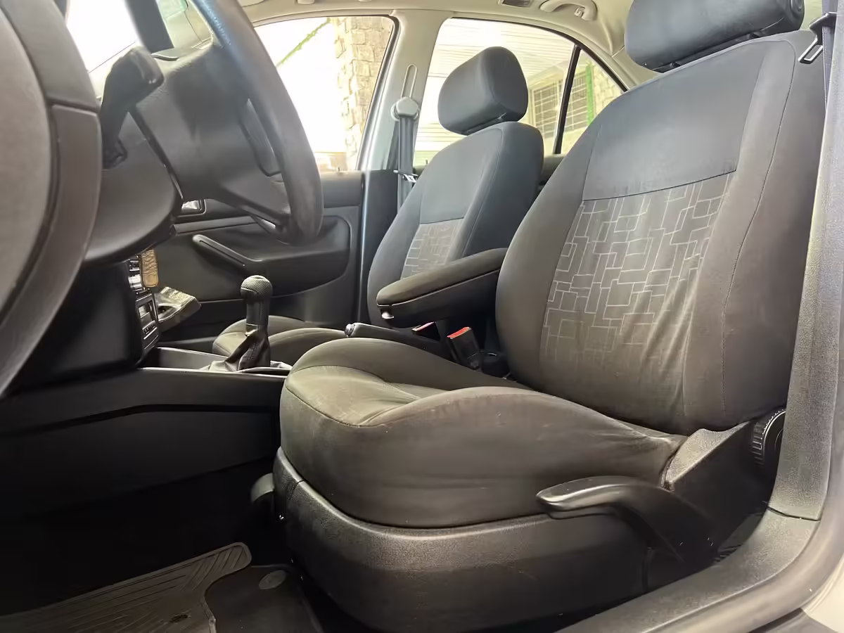 Volkswagen Bora 2.0 Trendline 115cv - imagen 5