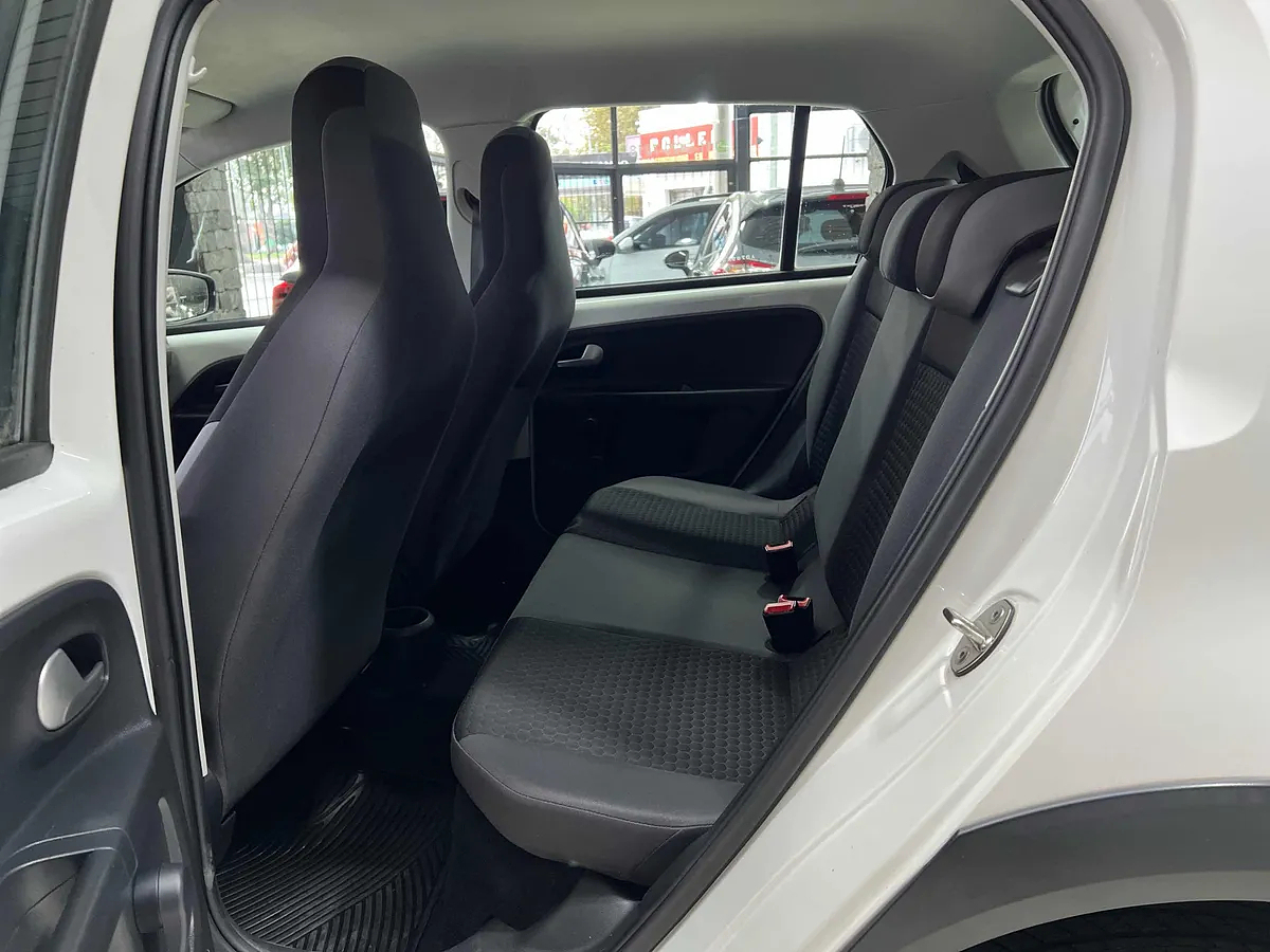 Volkswagen Up! 1.0 Cross Up! - imagen 8