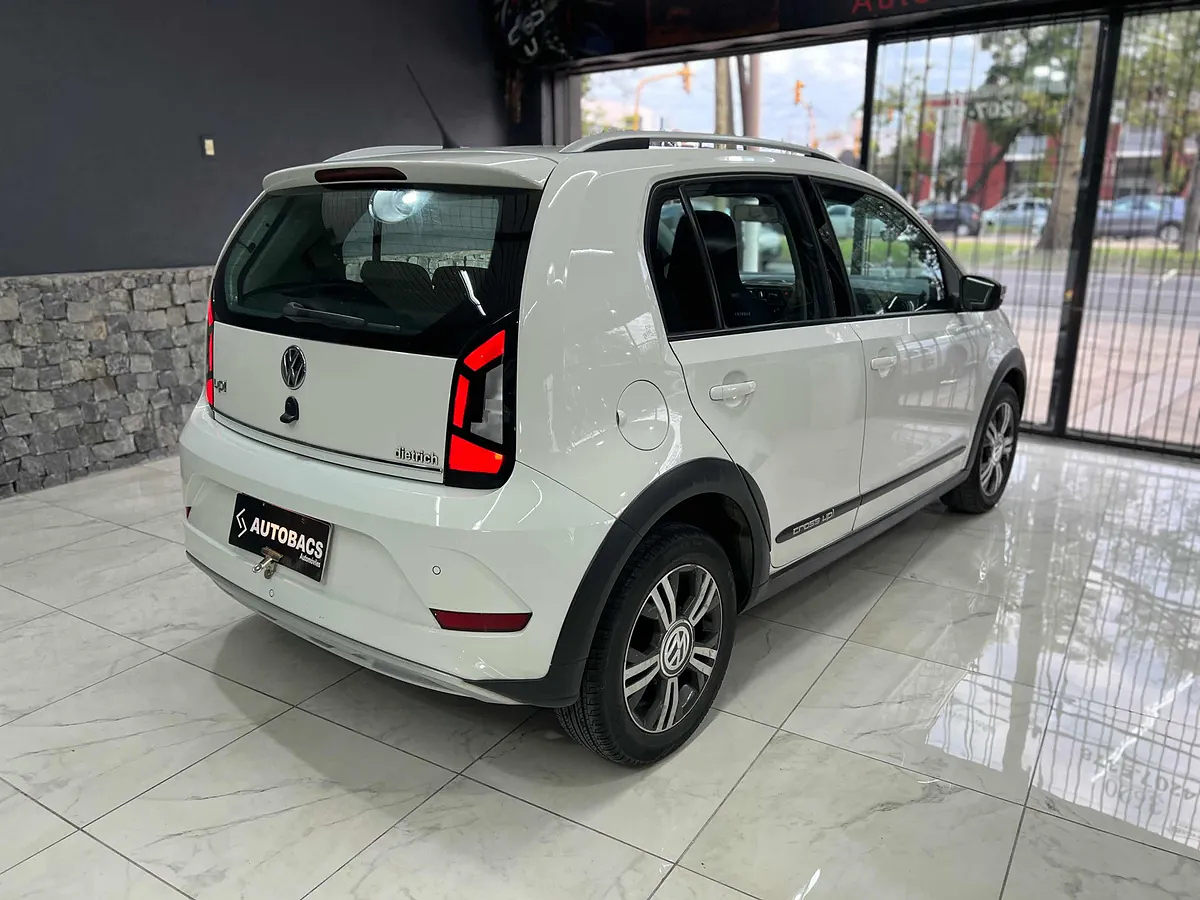 Volkswagen Up! 1.0 Cross Up! - imagen 7