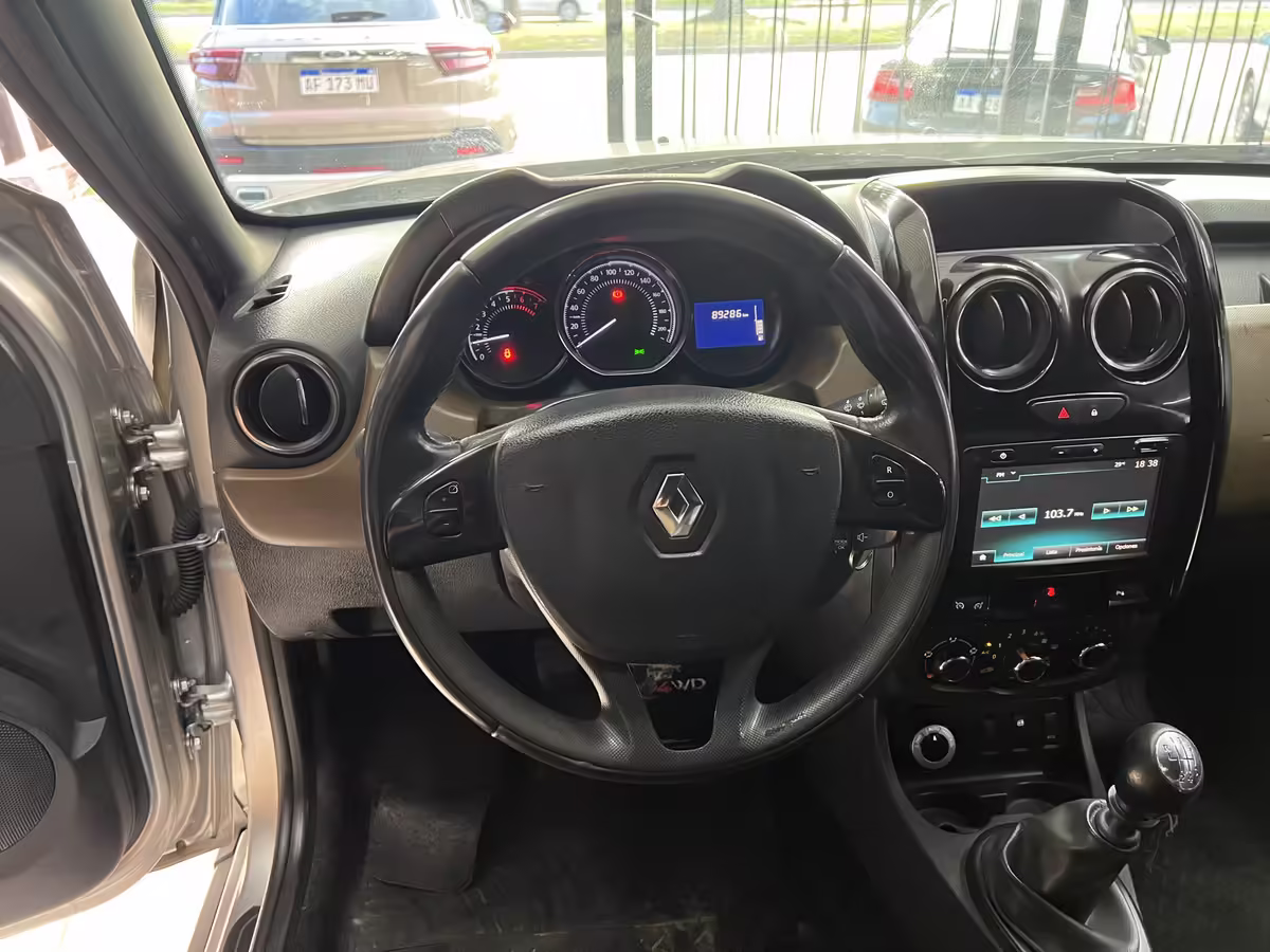 Renault Duster 2.0 Ph2 4×4 Privilege 143cv - imagen 16