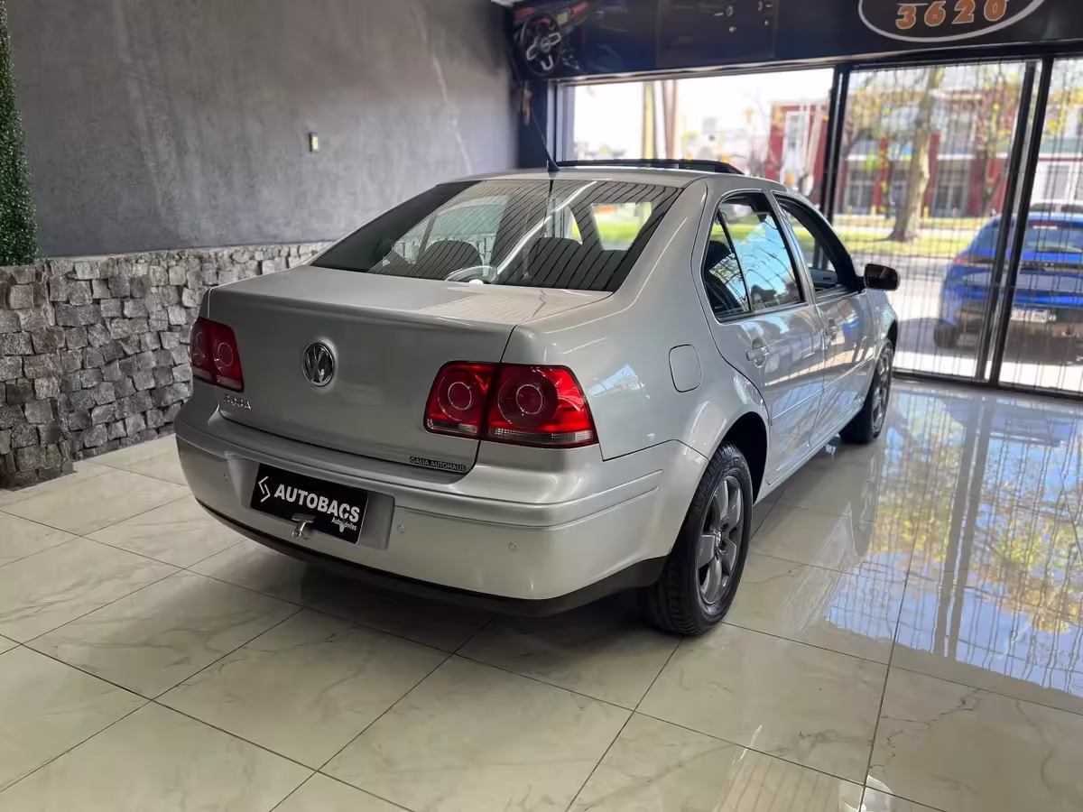 Volkswagen Bora 2.0 Trendline 115cv - imagen 12