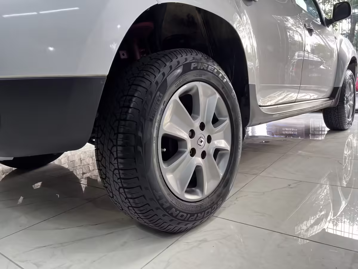 Renault Duster 2.0 Ph2 4×4 Privilege 143cv - imagen 12