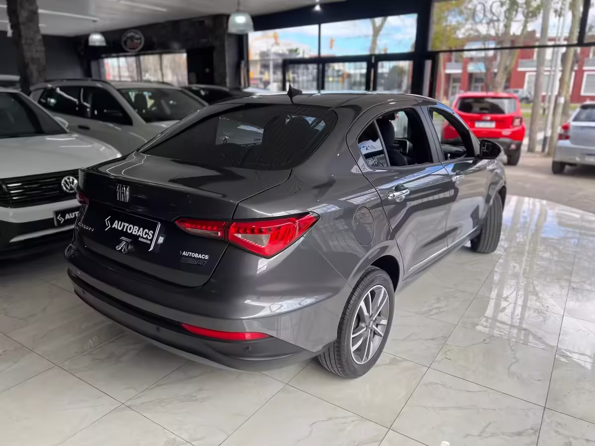 Fiat Cronos 1.3 Precision Cvt - imagen 11