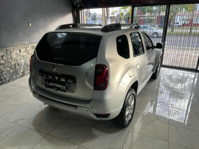 Renault Duster 1.6 Ph2 4×2 Privilege 110cv - miniatura 10