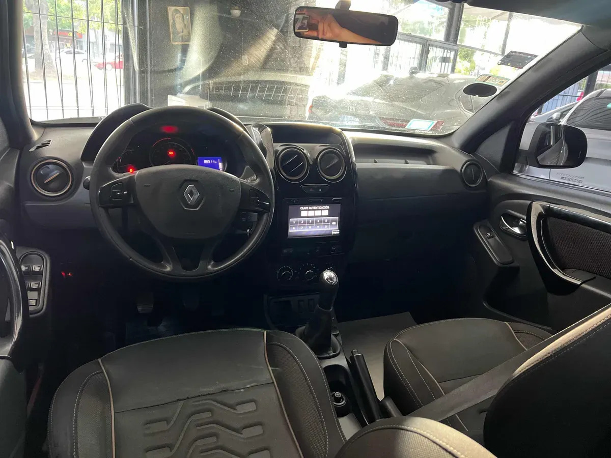 Renault Duster 1.6 Ph2 4×2 Privilege 110cv - imagen 21