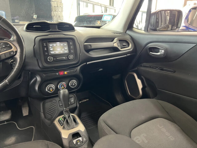 Jeep Renegade 1.8 Sport At Plus - miniatura 10