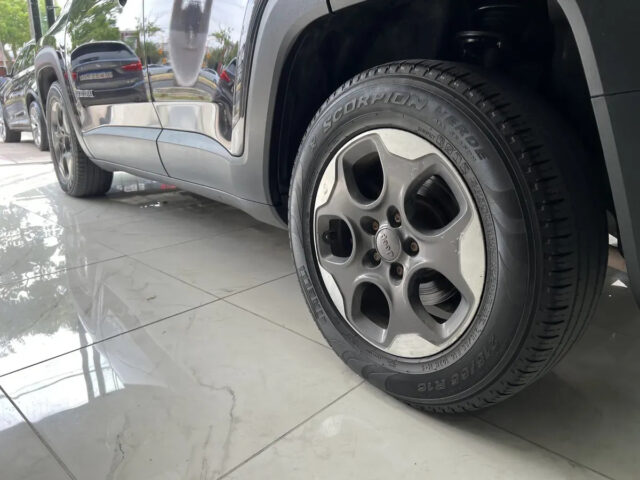 Jeep Renegade 1.8 Sport At Plus - miniatura 8