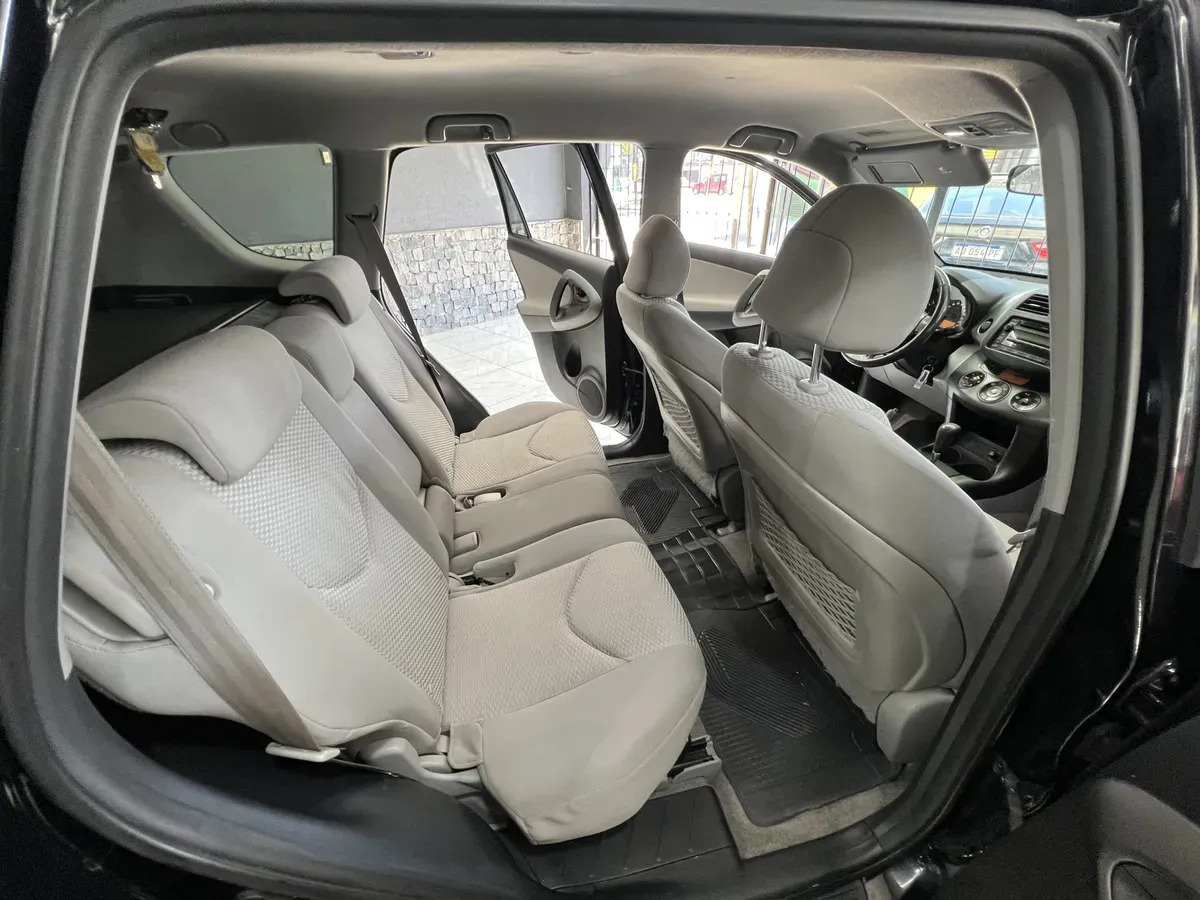 Toyota Rav4 2.4 4×2 At - imagen 10