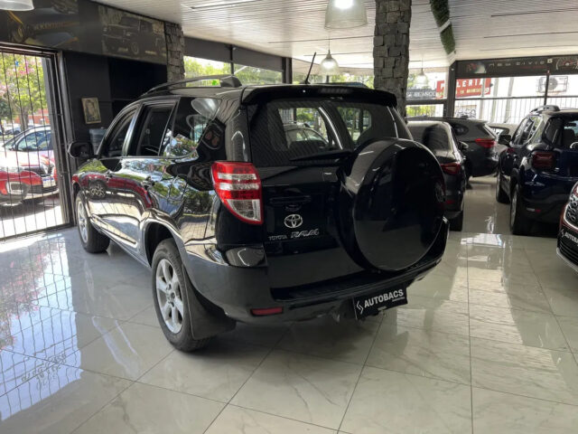 Toyota Rav4 2.4 4×2 At - miniatura 20