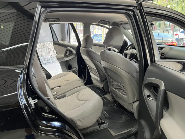 Toyota Rav4 2.4 4×2 At - miniatura 7