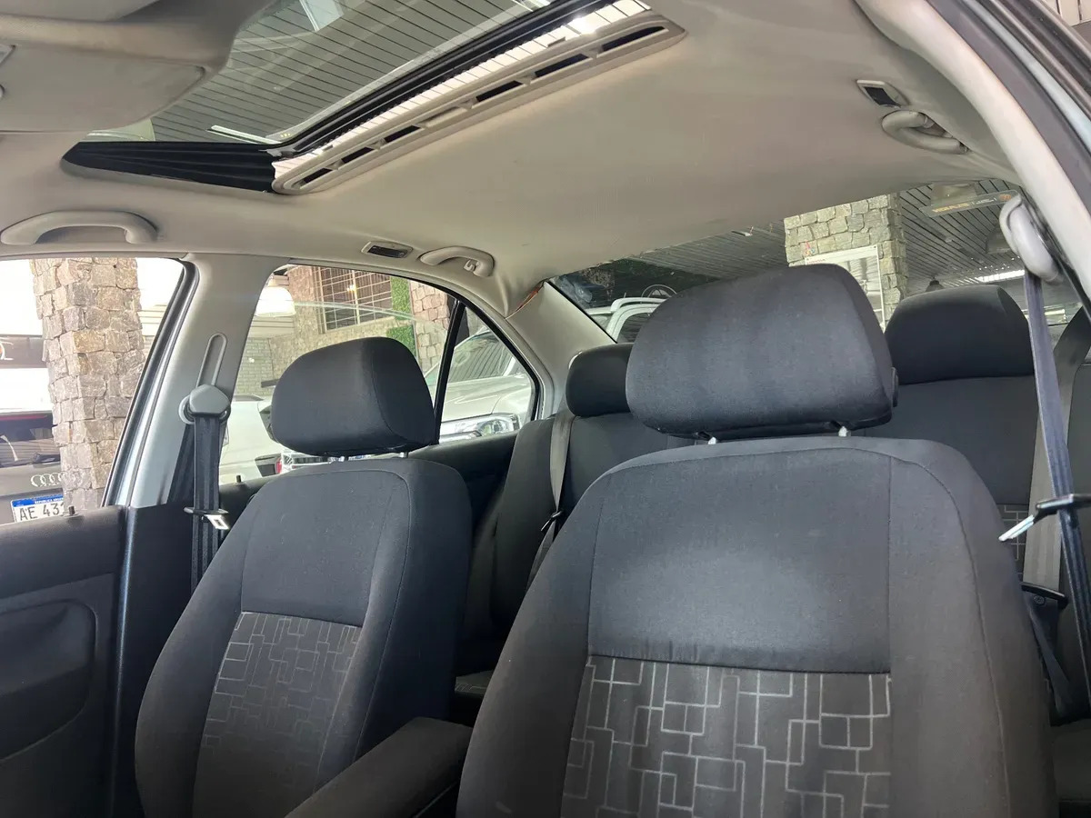 Volkswagen Bora 2.0 Trendline 115cv - imagen 17