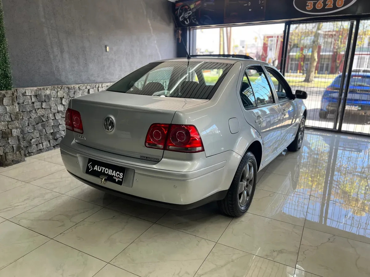 Volkswagen Bora 2.0 Trendline 115cv - imagen 3
