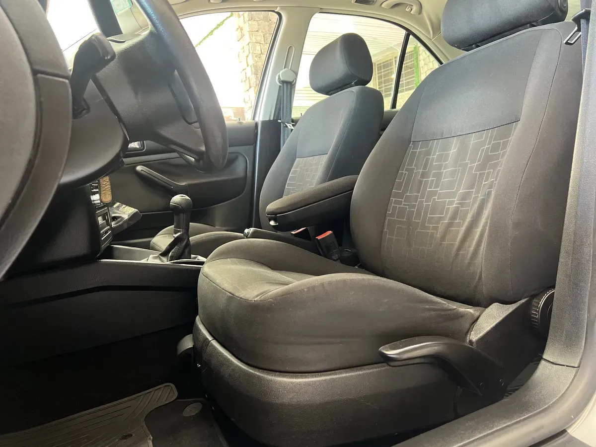 Volkswagen Bora 2.0 Trendline 115cv - imagen 5