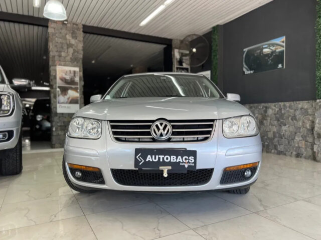 Volkswagen Bora 2.0 Trendline 115cv - miniatura 6