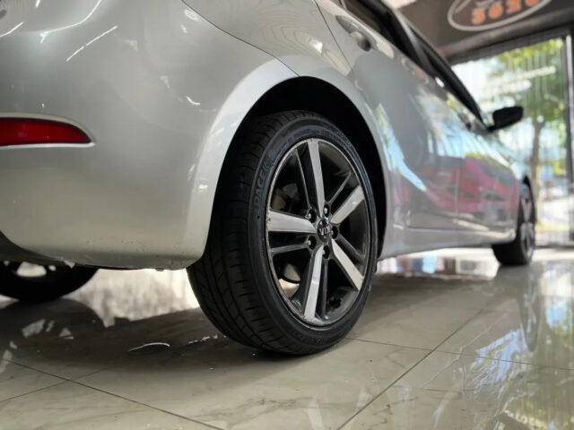 Kia Cerato 1.6 Ex At6 - miniatura 11
