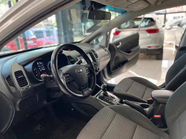 Kia Cerato 1.6 Ex At6 - miniatura 14