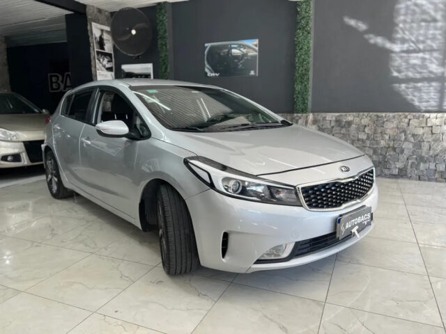 Kia Cerato 1.6 Ex At6 - miniatura 19