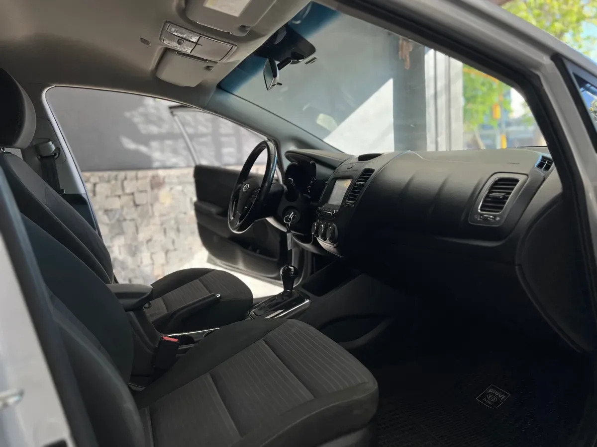 Kia Cerato 1.6 Ex At6 - imagen 4