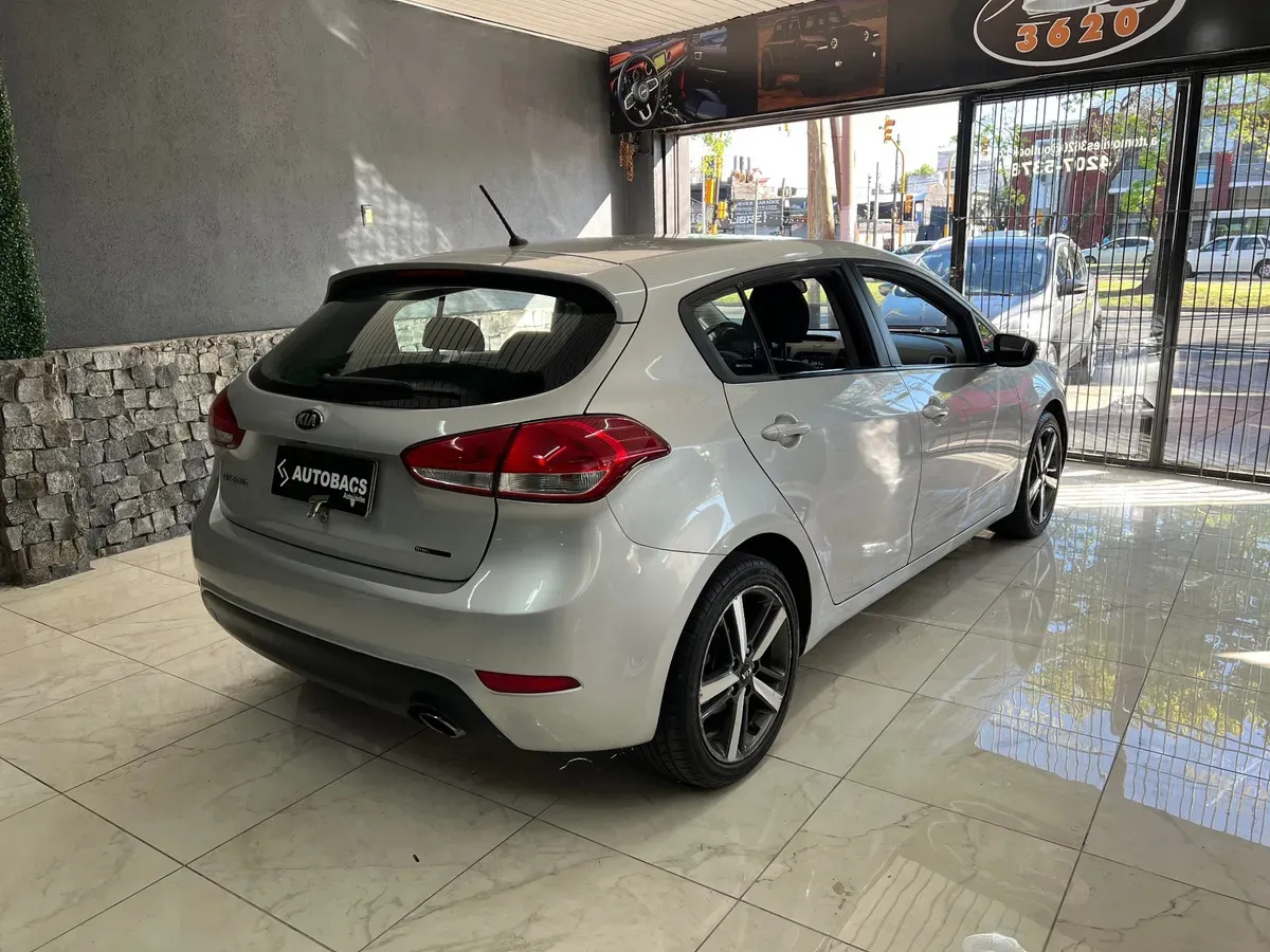 Kia Cerato 1.6 Ex At6 - imagen 7