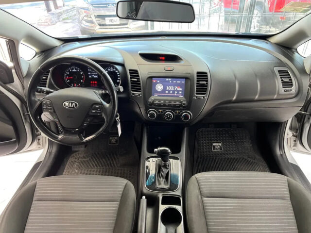Kia Cerato 1.6 Ex At6 - miniatura 8