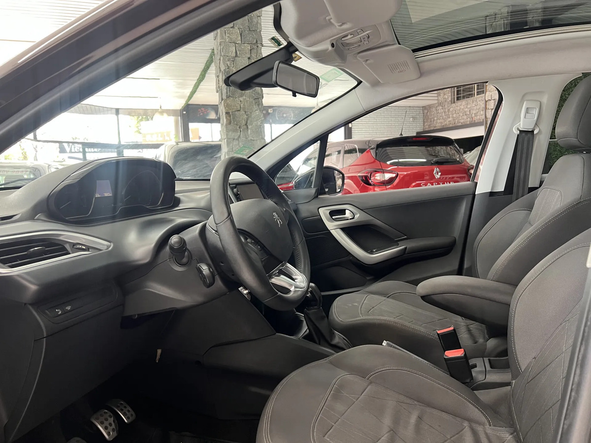 Peugeot 208 1.6 Feline - imagen 11