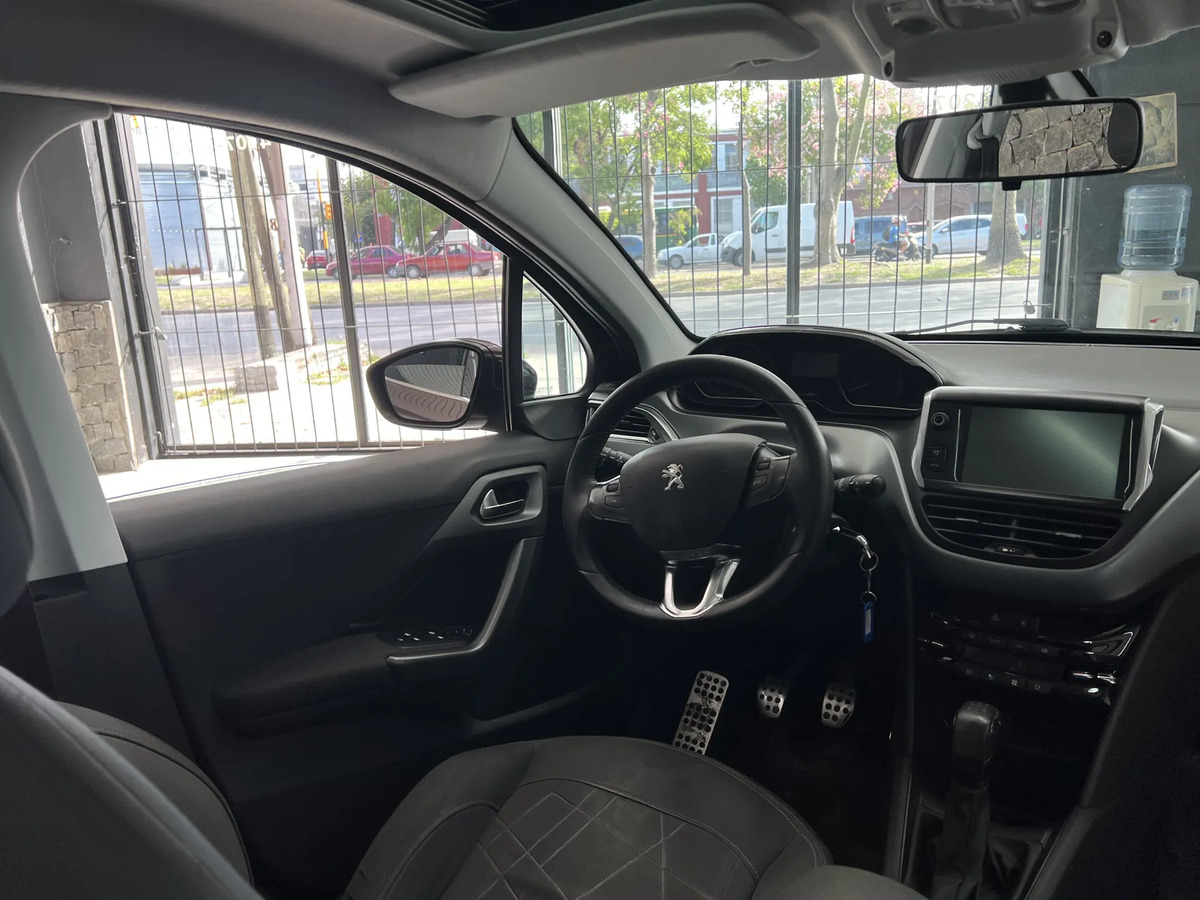 Peugeot 208 1.6 Feline - imagen 14