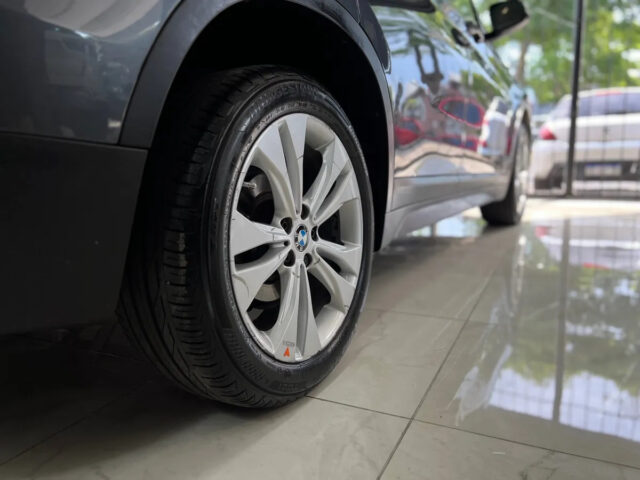 Bmw X1 2.0 Sdrive 18i Active - miniatura 10