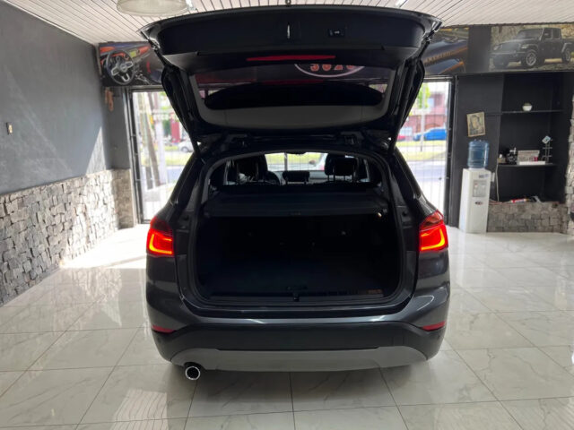 Bmw X1 2.0 Sdrive 18i Active - miniatura 5